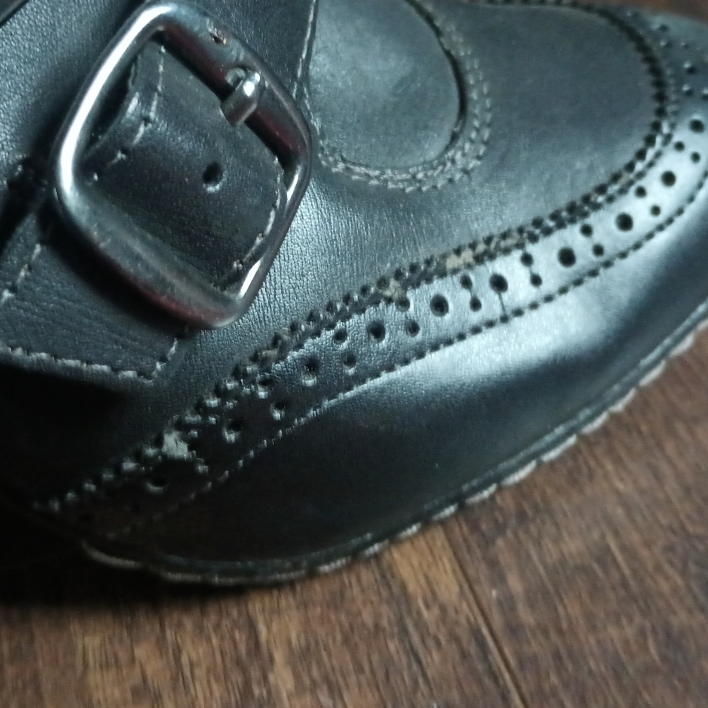 Black heeled shoes - Picture 6 of 7